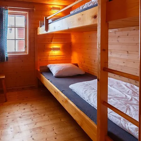 Camp Nordkapp - Basecamp *